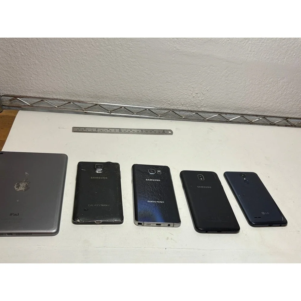 Lot of 5 Parts / Repair Devices: Apple iPad (Shattered Screen), Samsung Galaxy N